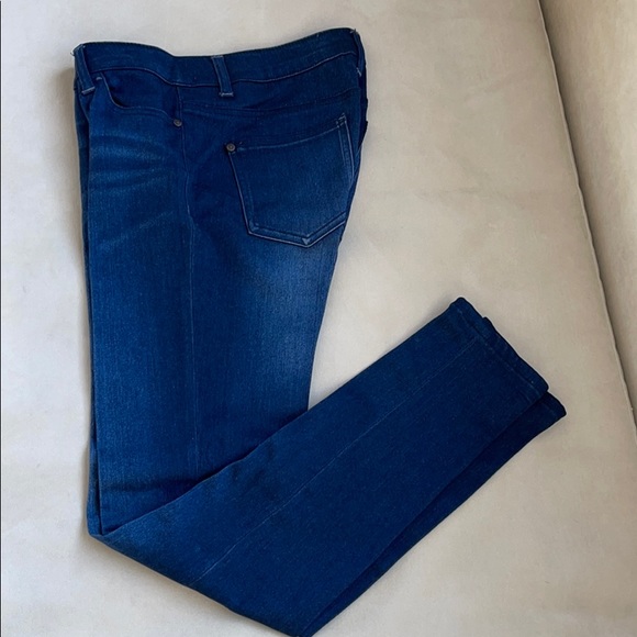 Celebrity Pink Denim - Stretchy jeans